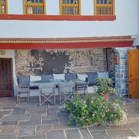 Rallou House Hydra Экстерьер фото